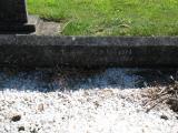 image of grave number 911776